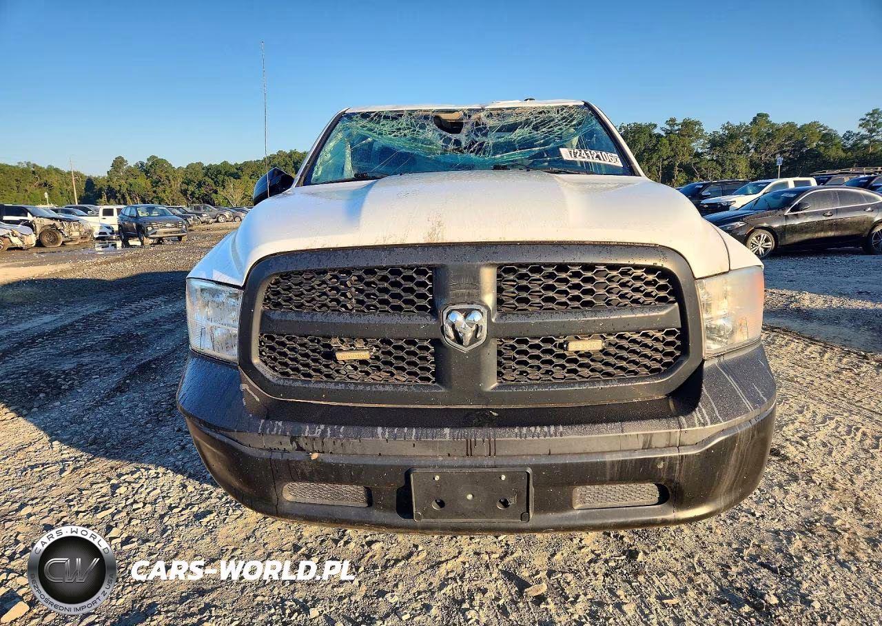 2023 Ram 1500 Classic Tradesman VIN:3C6JR6DG1PG639683 - 5