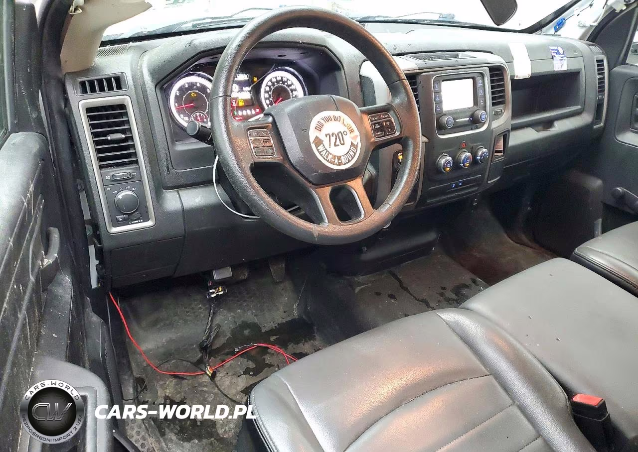 2023 Ram 1500 Classic Tradesman VIN:3C6JR6DG1PG639683 - 8