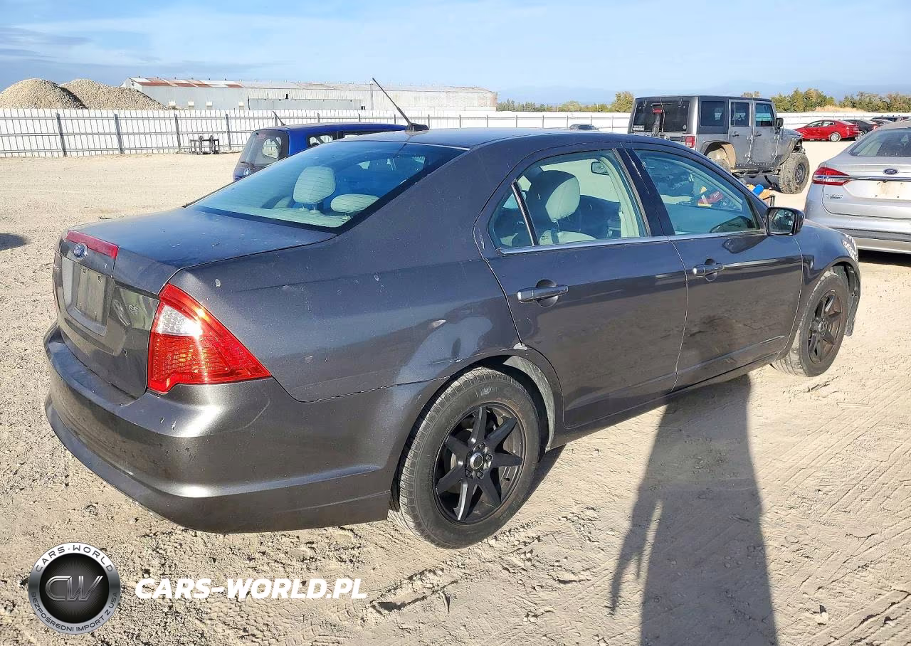 2012 Ford Fusion Se VIN:3FAHP0HA6CR273045 - 3