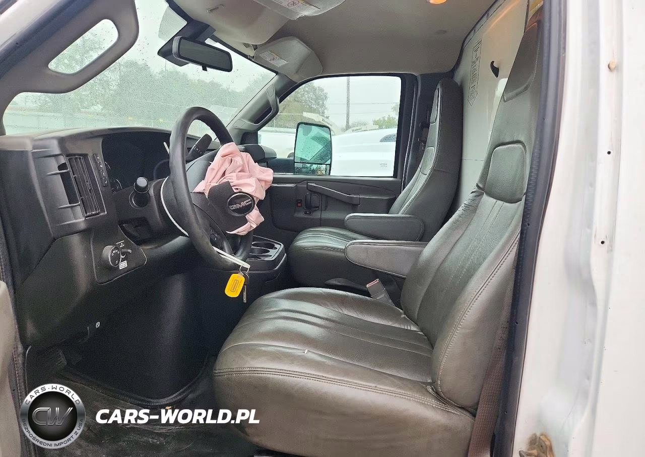 2021 GMC Savana Cutaway G3500 Box Truck VIN:7GZ37TC78MN009320 - 7