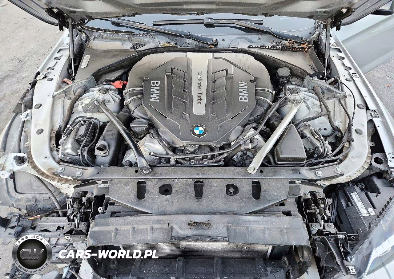 2013 BMW 650 I VIN:WBAYP9C55DDW21160 - 11