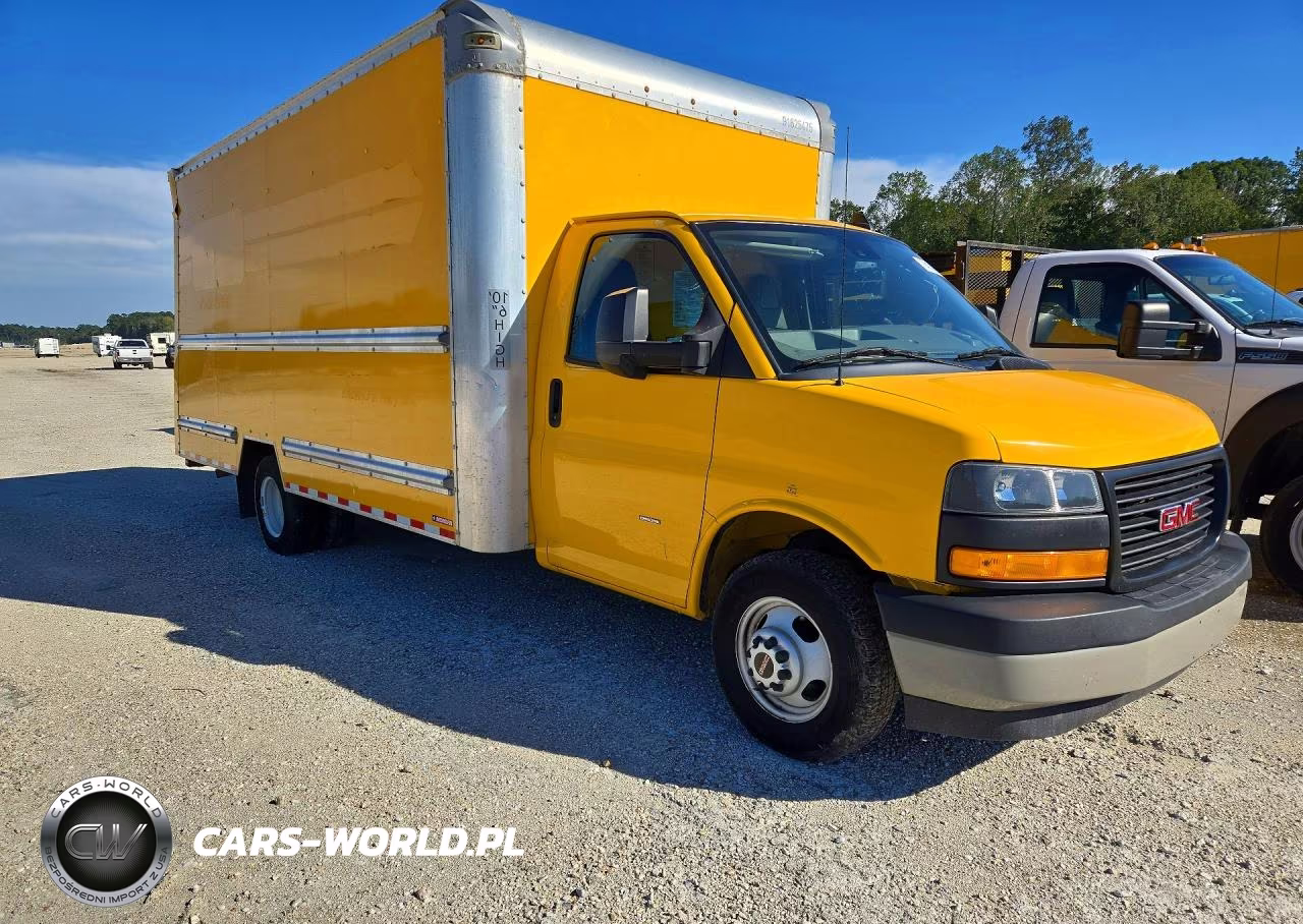 2022 GMC Savana Box Truck VIN:7GZ37TC79NN003981 - 4