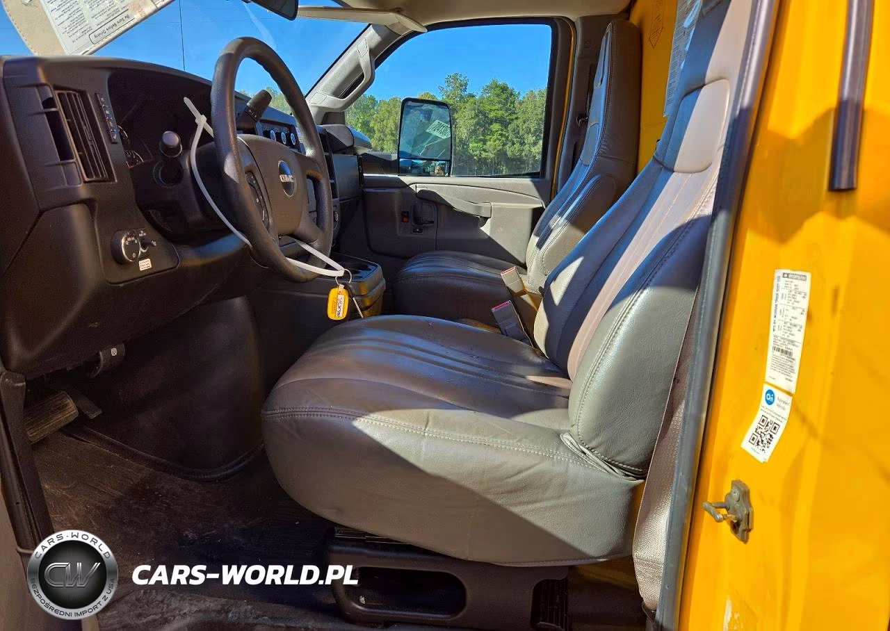 2022 GMC Savana Box Truck VIN:7GZ37TC79NN003981 - 7