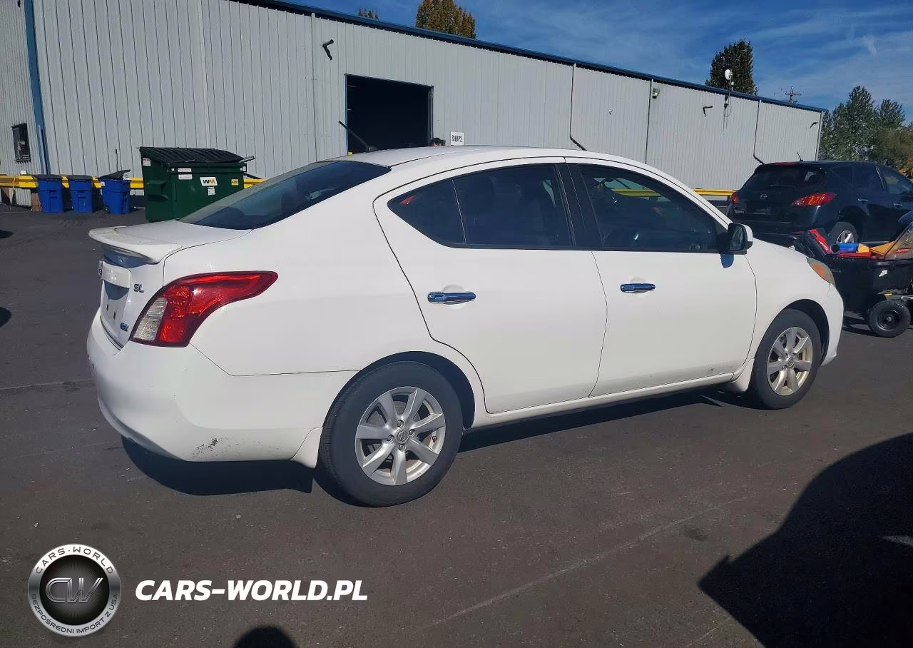 2012 Nissan Versa 1.6 S VIN:3N1CN7AP5CL927461 - 3
