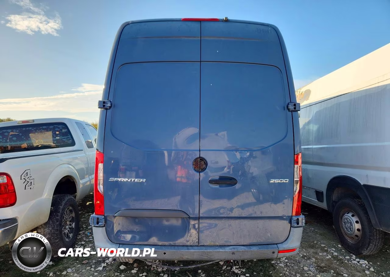 2019 Mercedes-Benz Sprinter 2500-3500 VIN:WD4PF0CDXKT004656 - 6