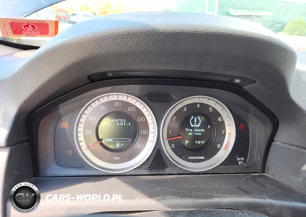 2012 Volvo Xc70 3.2 VIN:YV4940BZ8C1133978 - 9