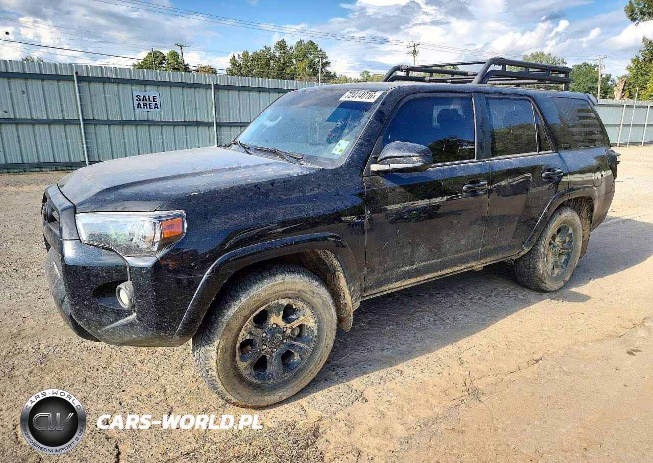 2024 Toyota 4Runner Sr5