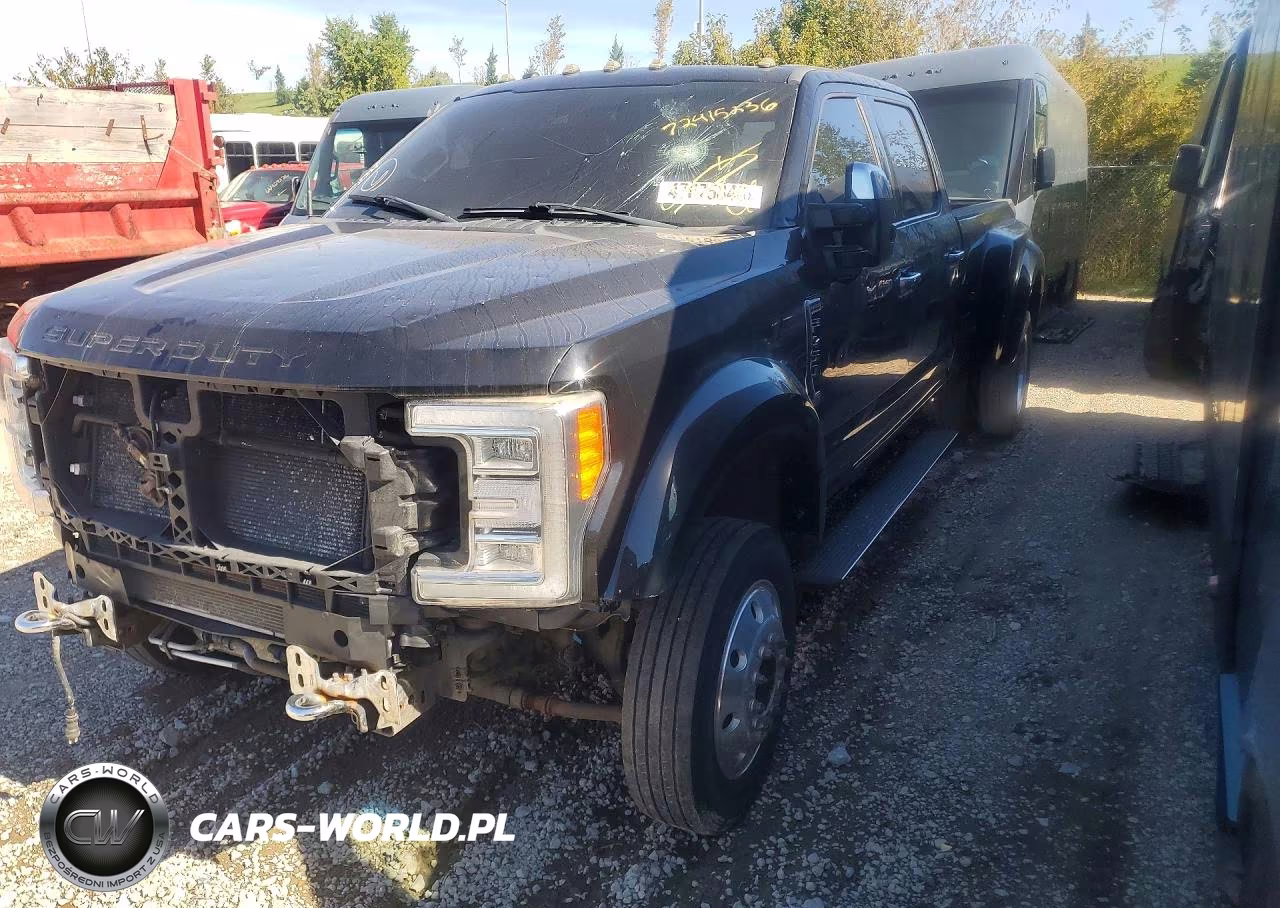 2017 Ford F450 Super Duty VIN:1FT8W4DTXHEE94329 - 1