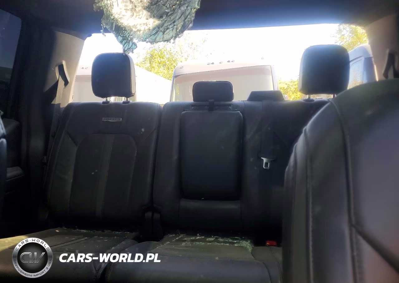 2017 Ford F450 Super Duty VIN:1FT8W4DTXHEE94329 - 10