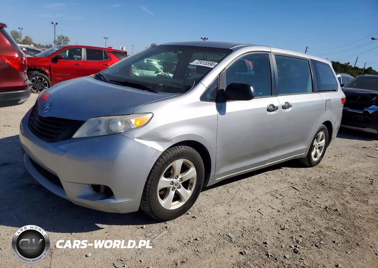 2015 Toyota Sienna L 7-Passenger – zdjęcie 1 z 13