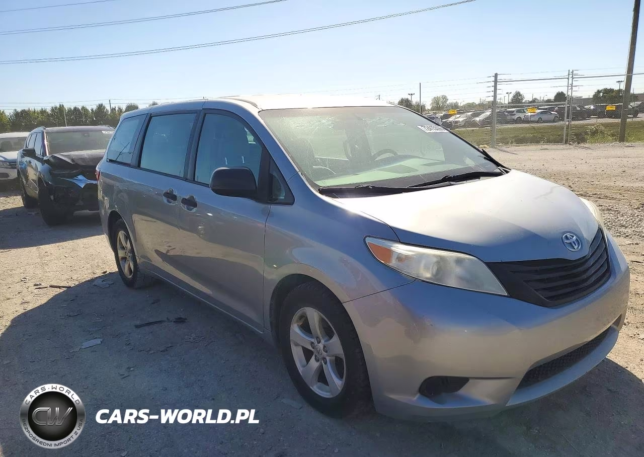2015 Toyota Sienna L 7-Passenger VIN:5TDZK3DC5FS569357 - 4