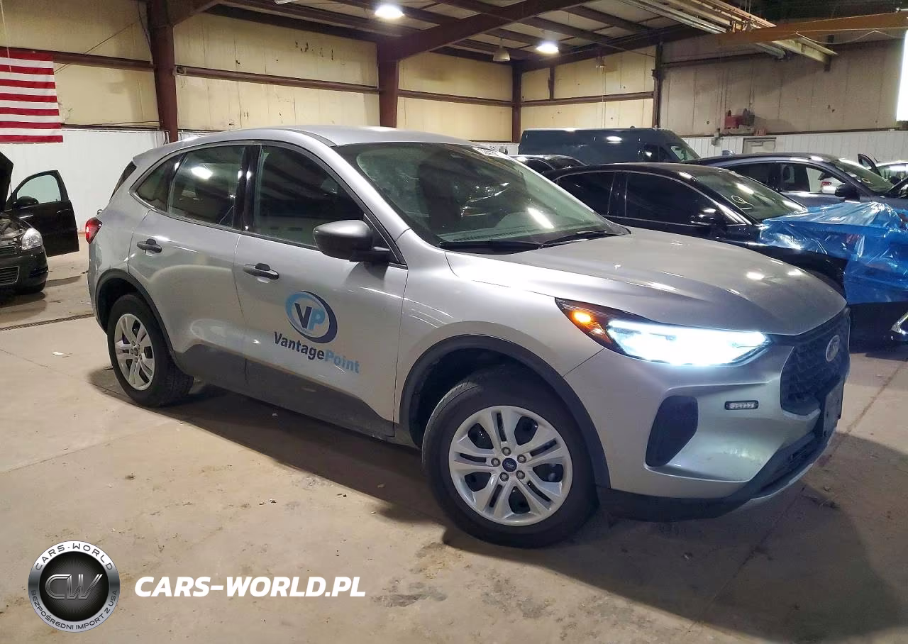 2023 Ford Escape VIN:1FMCU9FN9PUA08993 - 4
