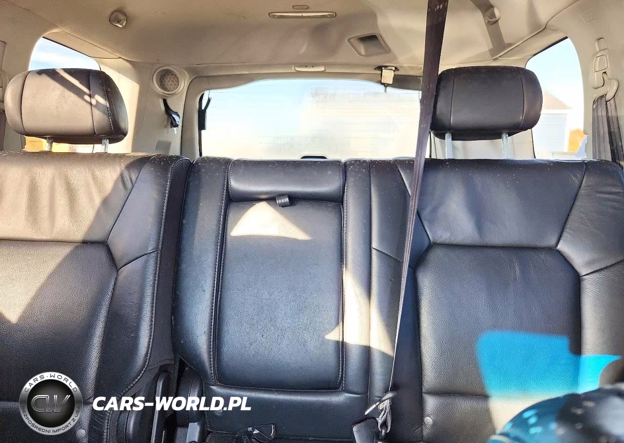 2009 Honda Pilot Touring VIN:5FNYF48879B038830 - 10