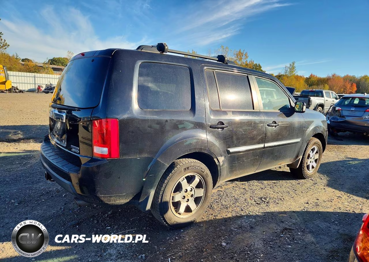 2009 Honda Pilot Touring VIN:5FNYF48879B038830 - 3