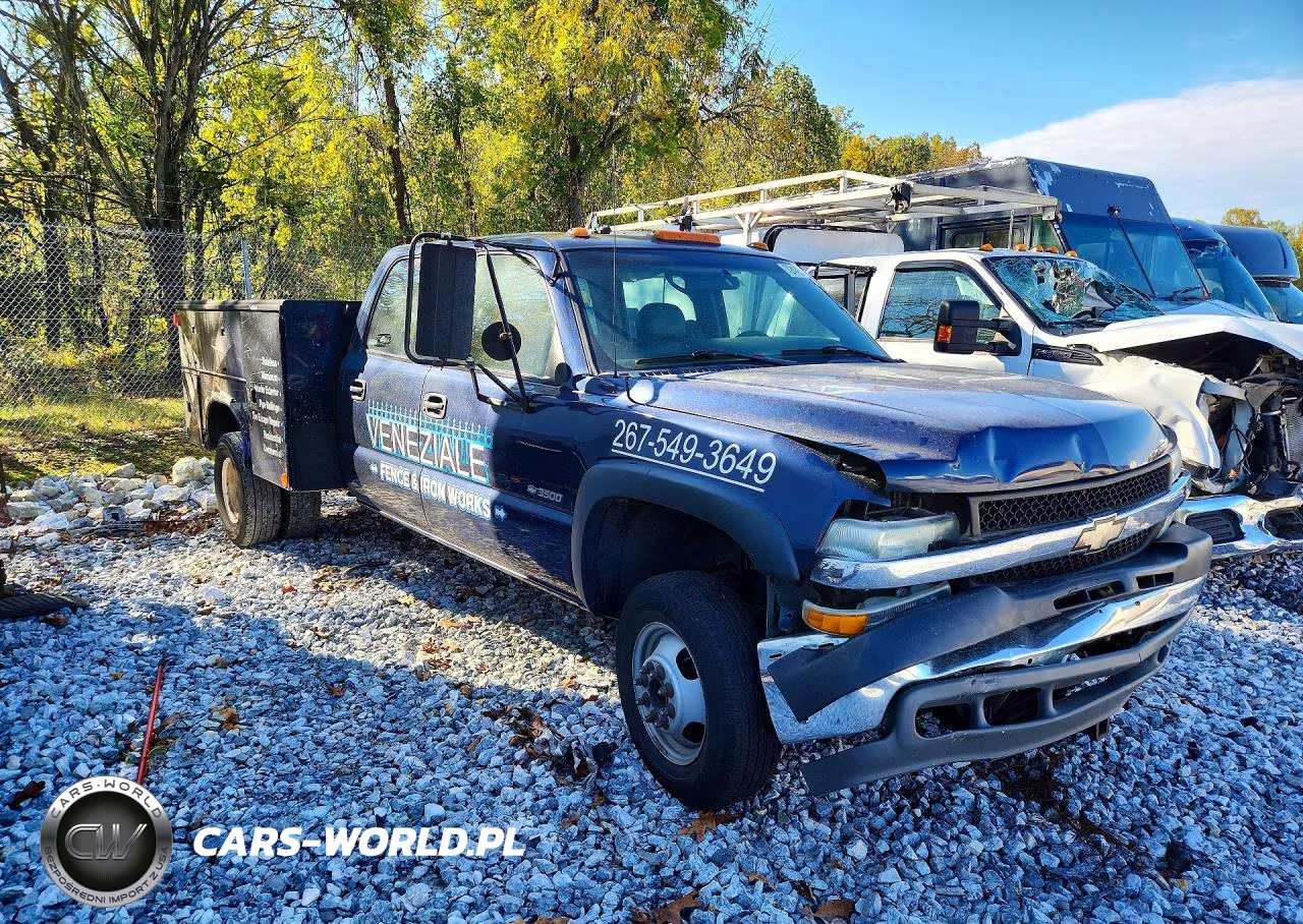 2001 Chevrolet Silverado C3500 VIN:1GBJC33G61F193652 - 4