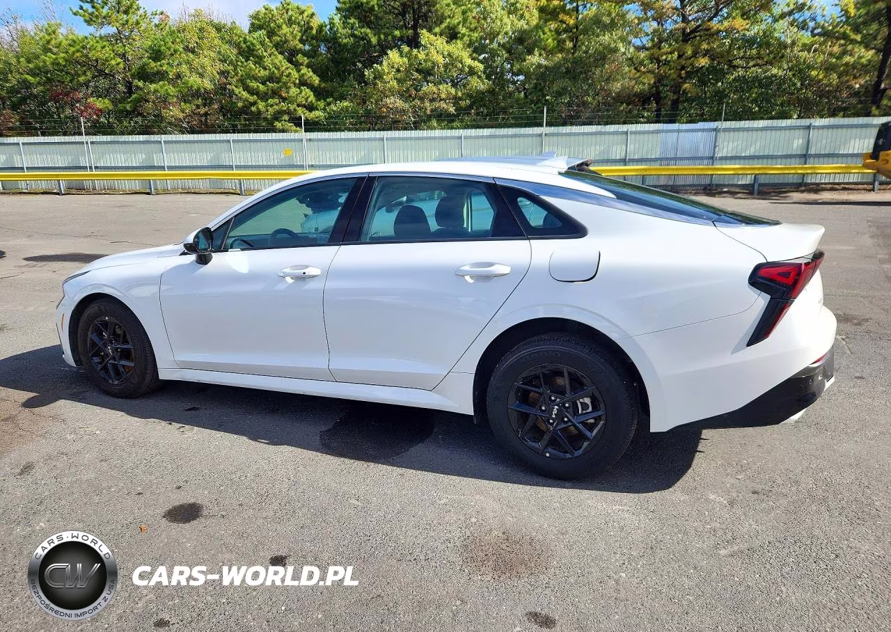 2026 Kia K5 Lxs VIN:KNAG24J73T5460611 - 2