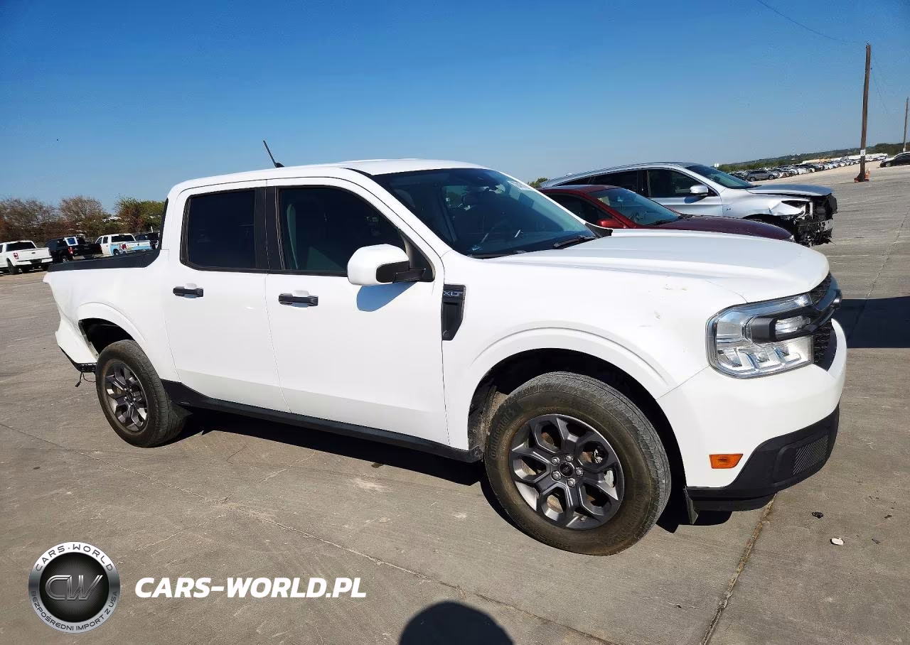 2023 Ford Maverick Xlt VIN:3FTTW8E93PRA10615 - 4