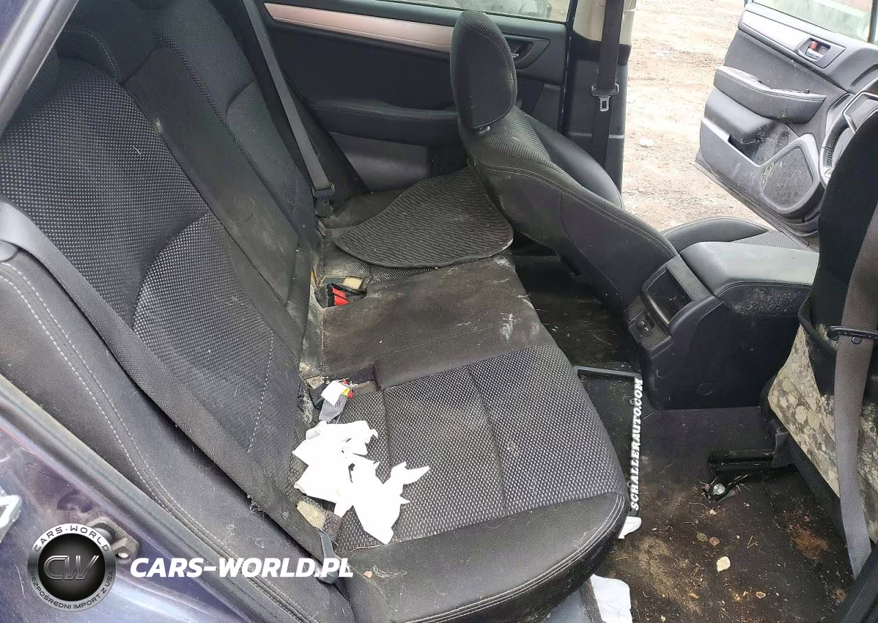 2018 Subaru Outback 2.5I Premium VIN:4S4BSACC9J3244983 - 10