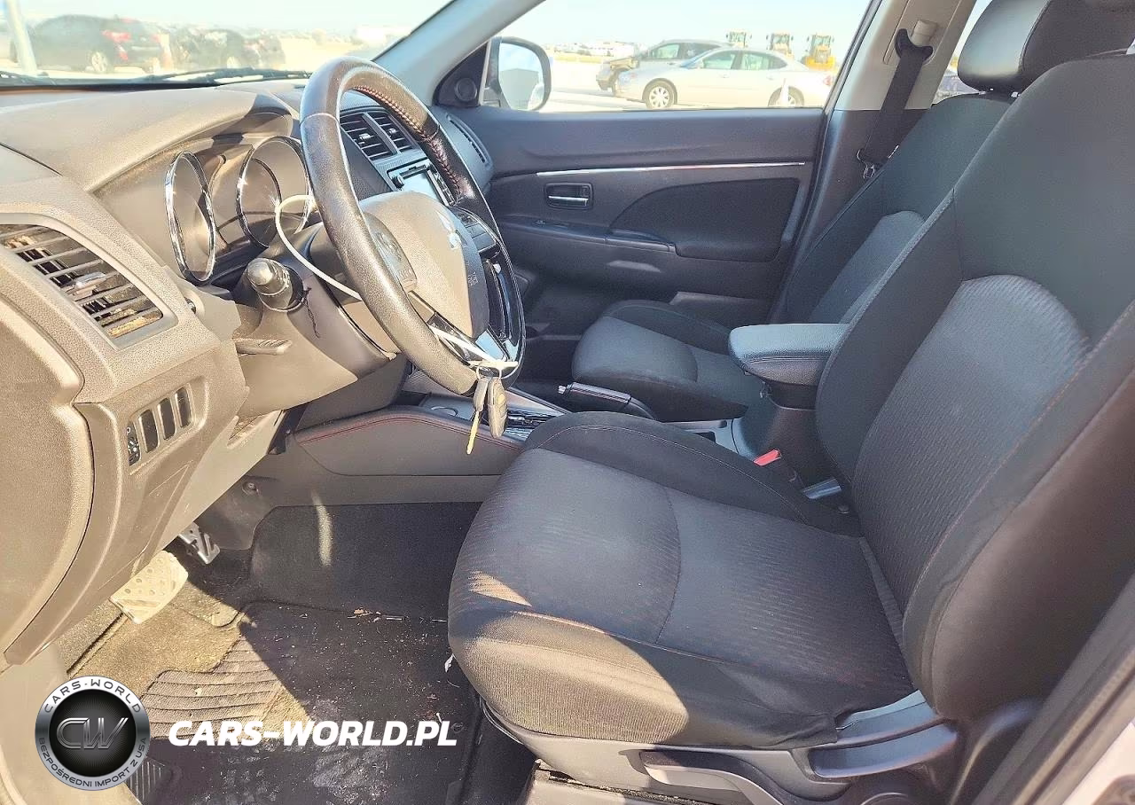 2018 Mitsubishi Outlander VIN:JA4AP3AU8JU005972 - 7