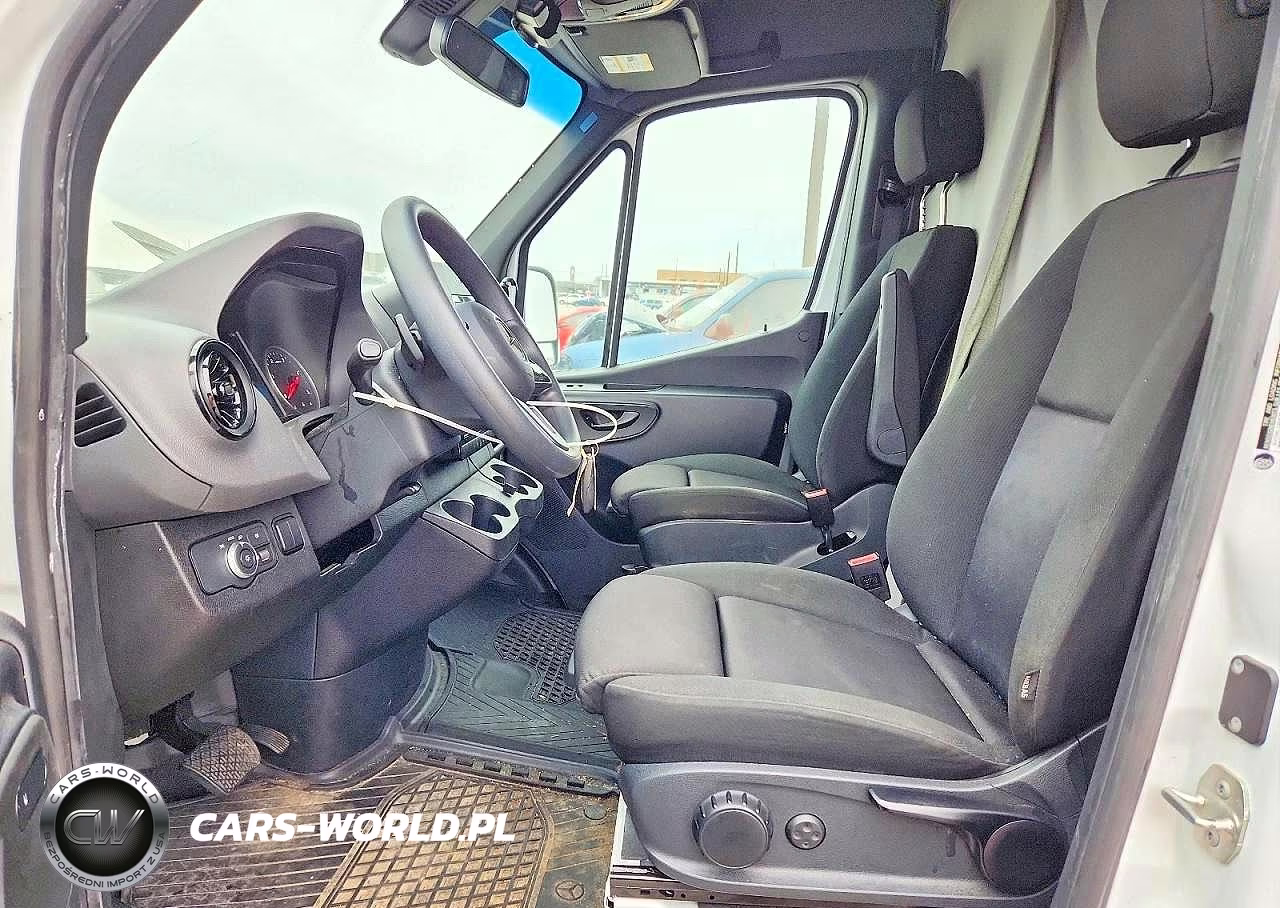 2024 Mercedes Benz Sprinter 2500 Delivery Van VIN:W1Y4NBHY9RT161379 - 7