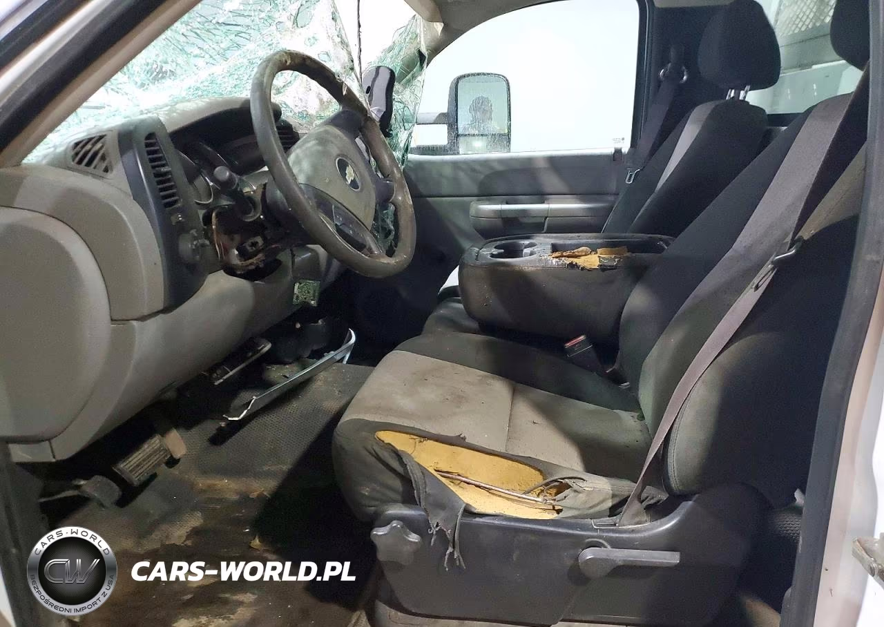 2009 Chevrolet Silverado C2500 Heavy Duty VIN:1GBHC44K49E127366 - 7