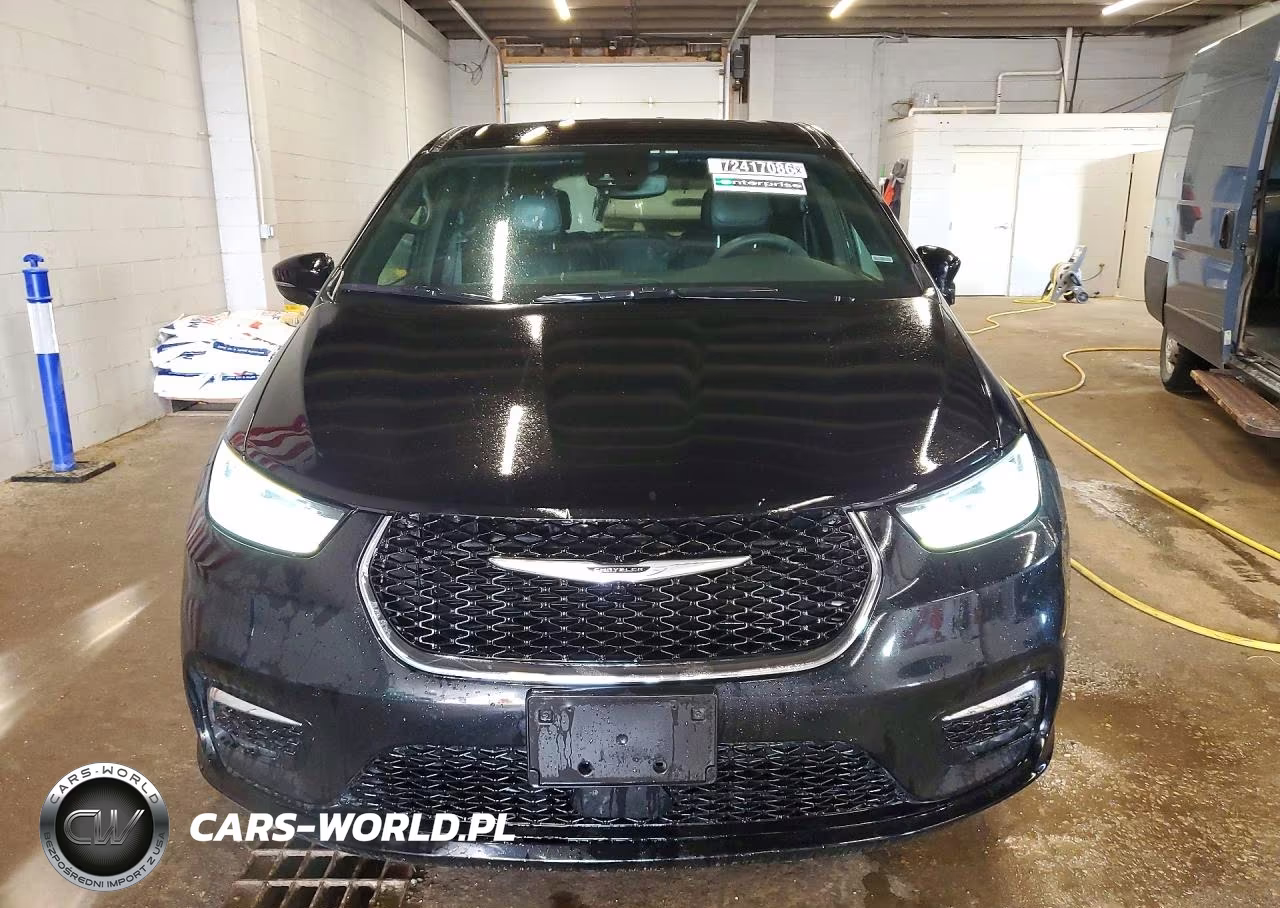 2025 Chrysler Pacifica Select VIN:2C4RC1BG0SR584097 - 5