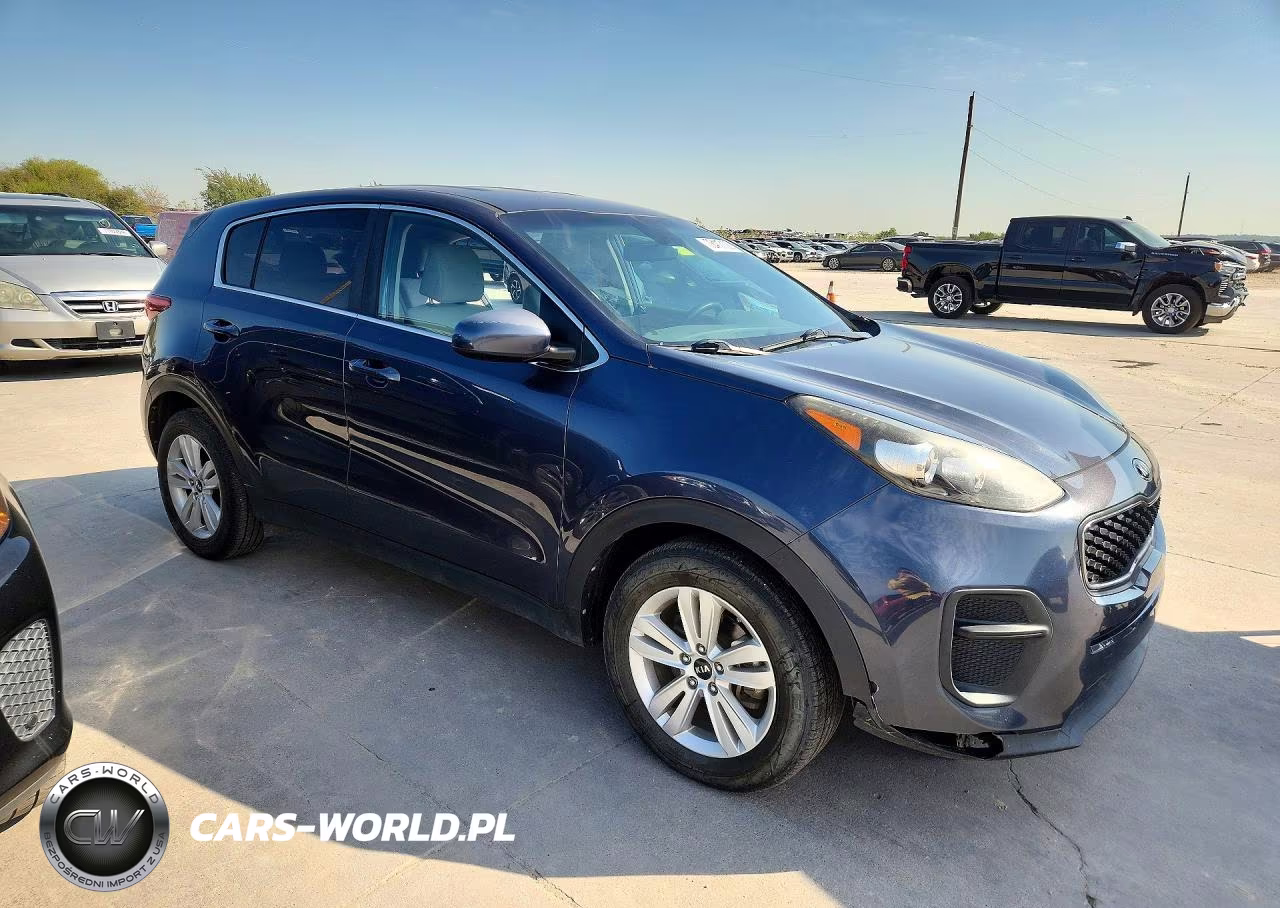 2018 Kia Sportage Lx VIN:KNDPM3AC1J7474819 - 4