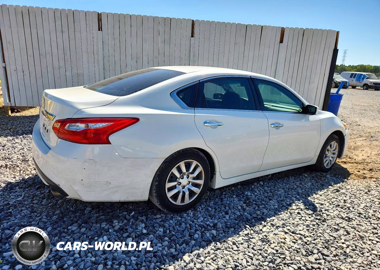 2016 Nissan Altima 2.5 S VIN:1N4AL3APXGC151421 - 3