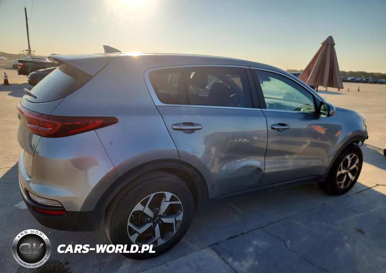 2021 Kia Sportage Lx VIN:KNDPM3AC6M7939552 - 3