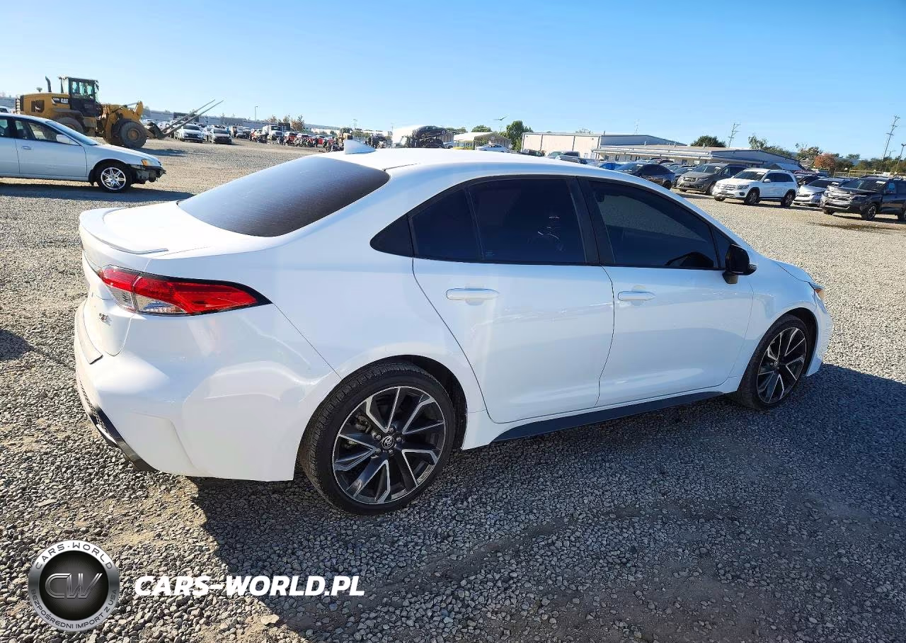 2020 Toyota Corolla Se VIN:5YFS4RCE9LP040628 - 3