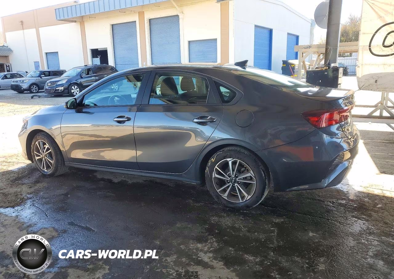2024 Kia Forte Lxs VIN:3KPF24AD9RE768660 - 2