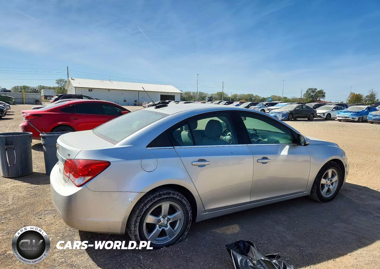 2015 Chevrolet Cruze Lt VIN:1G1PC5SB2F7283057 - 3
