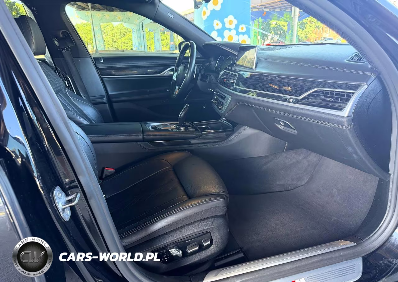 2019 BMW 750I xDrive VIN:WBA7F2C56K8240643 - 9