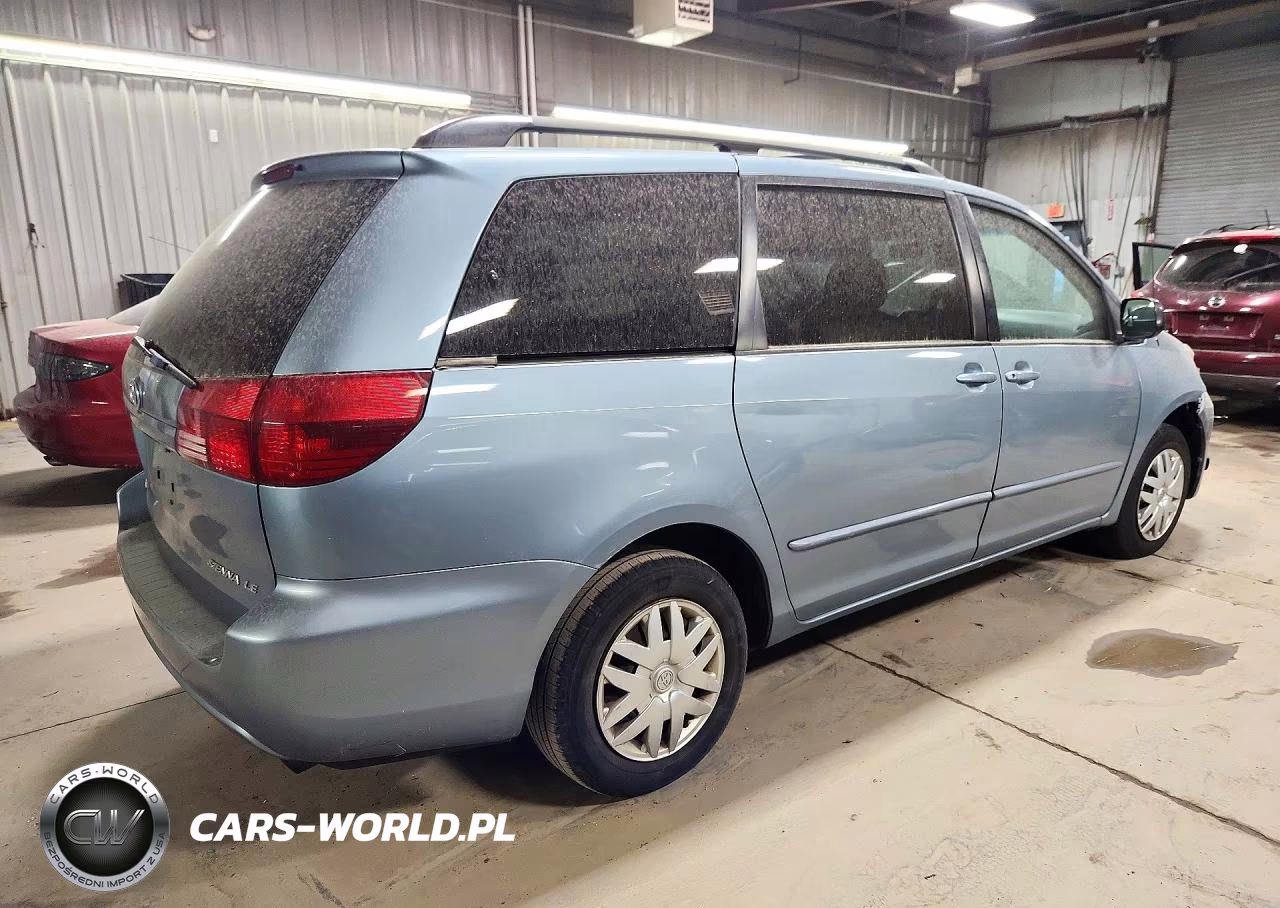 2005 Toyota Sienna Le 7 Passenger VIN:5TDZA23C95S286246 - 3