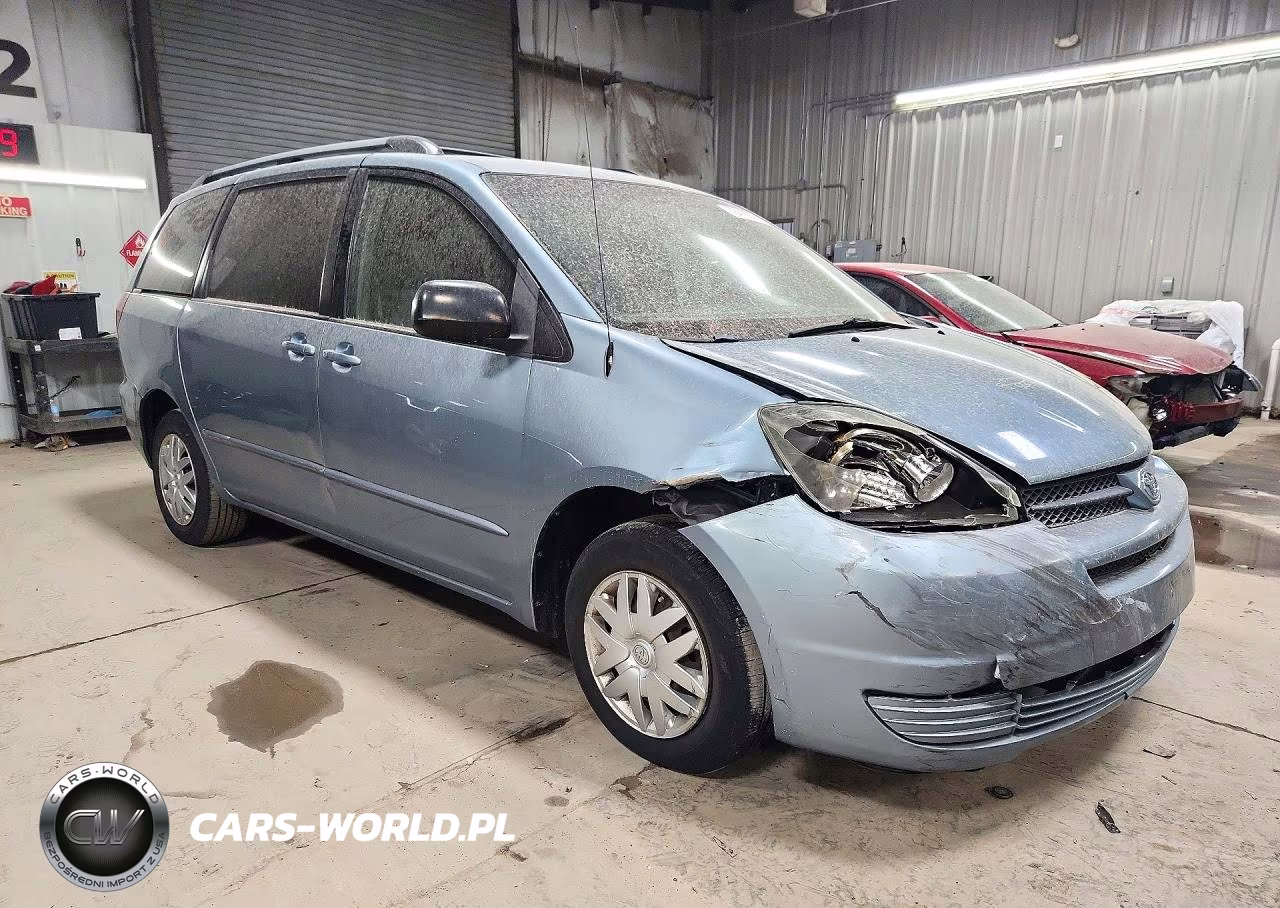 2005 Toyota Sienna Le 7 Passenger VIN:5TDZA23C95S286246 - 4