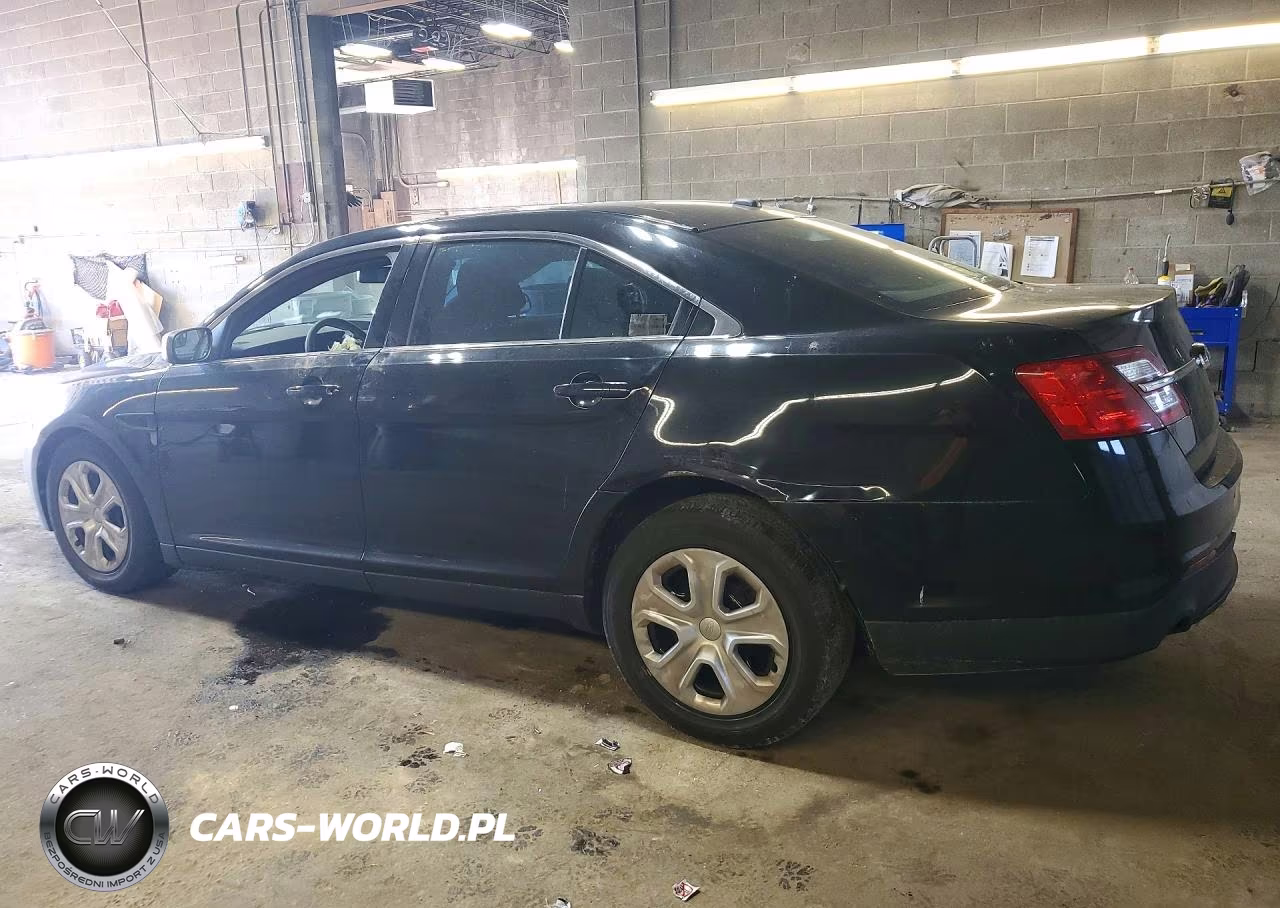 2017 Ford Taurus Police Interceptor VIN:1FAHP2MKXHG123612 - 2
