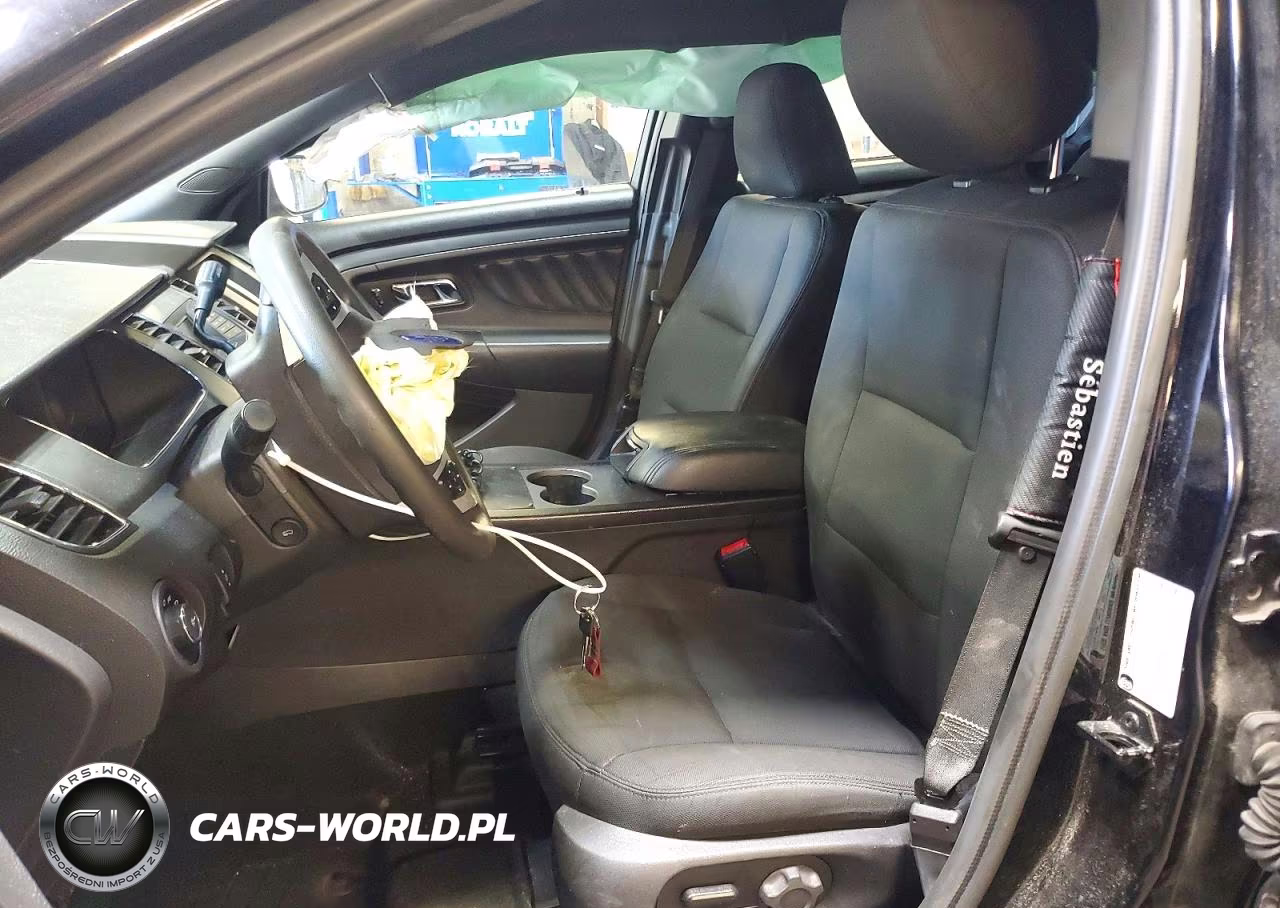2017 Ford Taurus Police Interceptor VIN:1FAHP2MKXHG123612 - 7