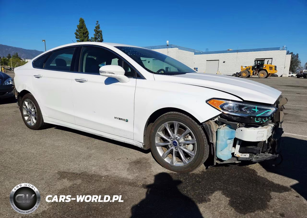 2017 Ford Fusion Se Hybrid VIN:3FA6P0LU4HR409379 - 4