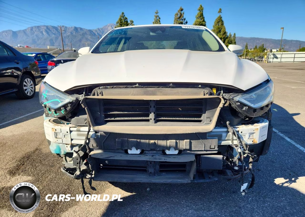 2017 Ford Fusion Se Hybrid VIN:3FA6P0LU4HR409379 - 5