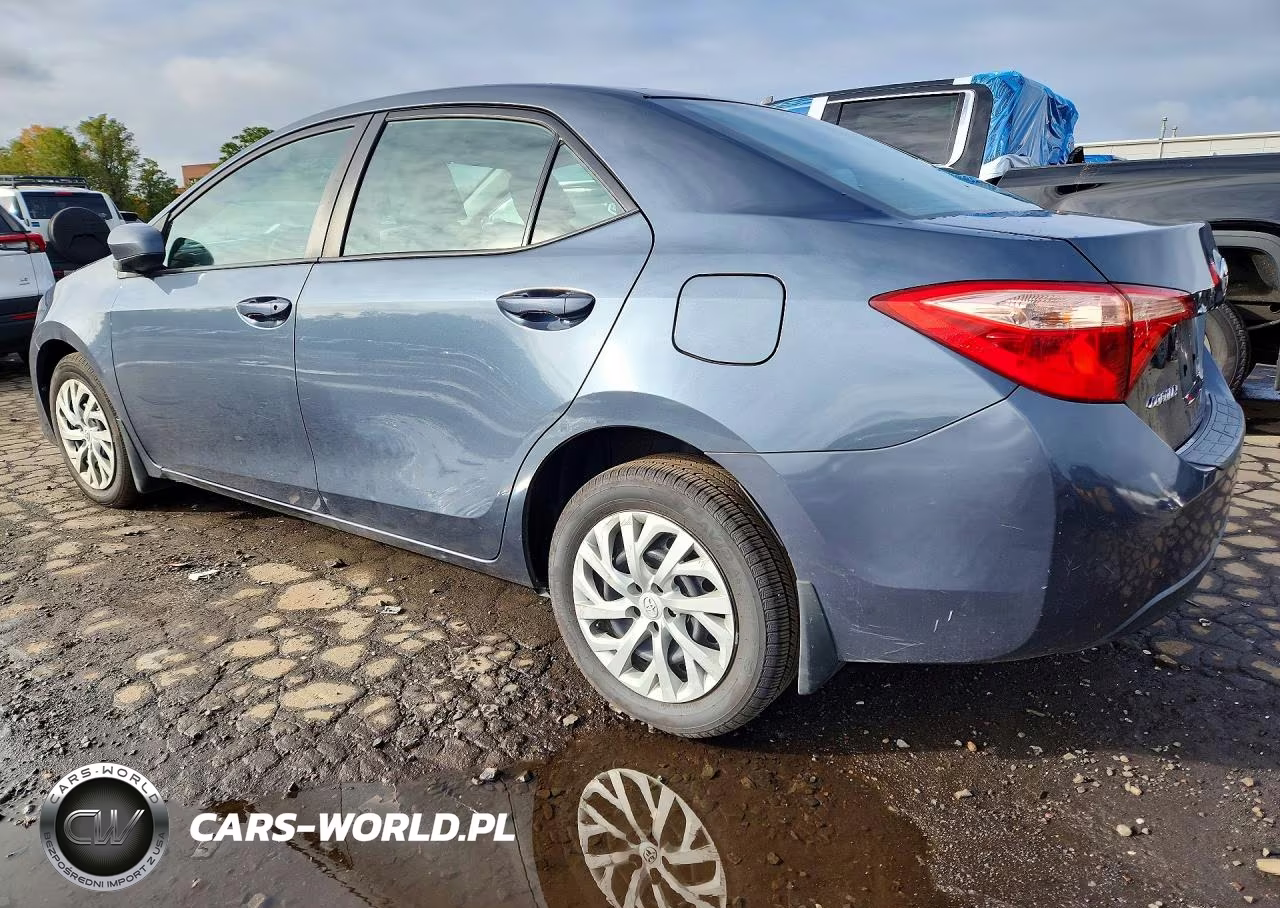 2017 Toyota Corolla Le VIN:2T1BURHE1HC797281 - 2