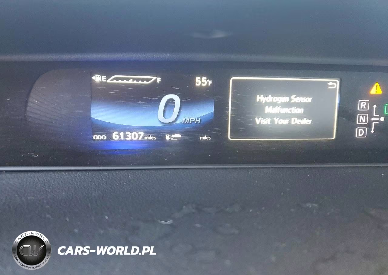2017 Toyota Mirai VIN:JTDBVRBD7HA001490 - 9
