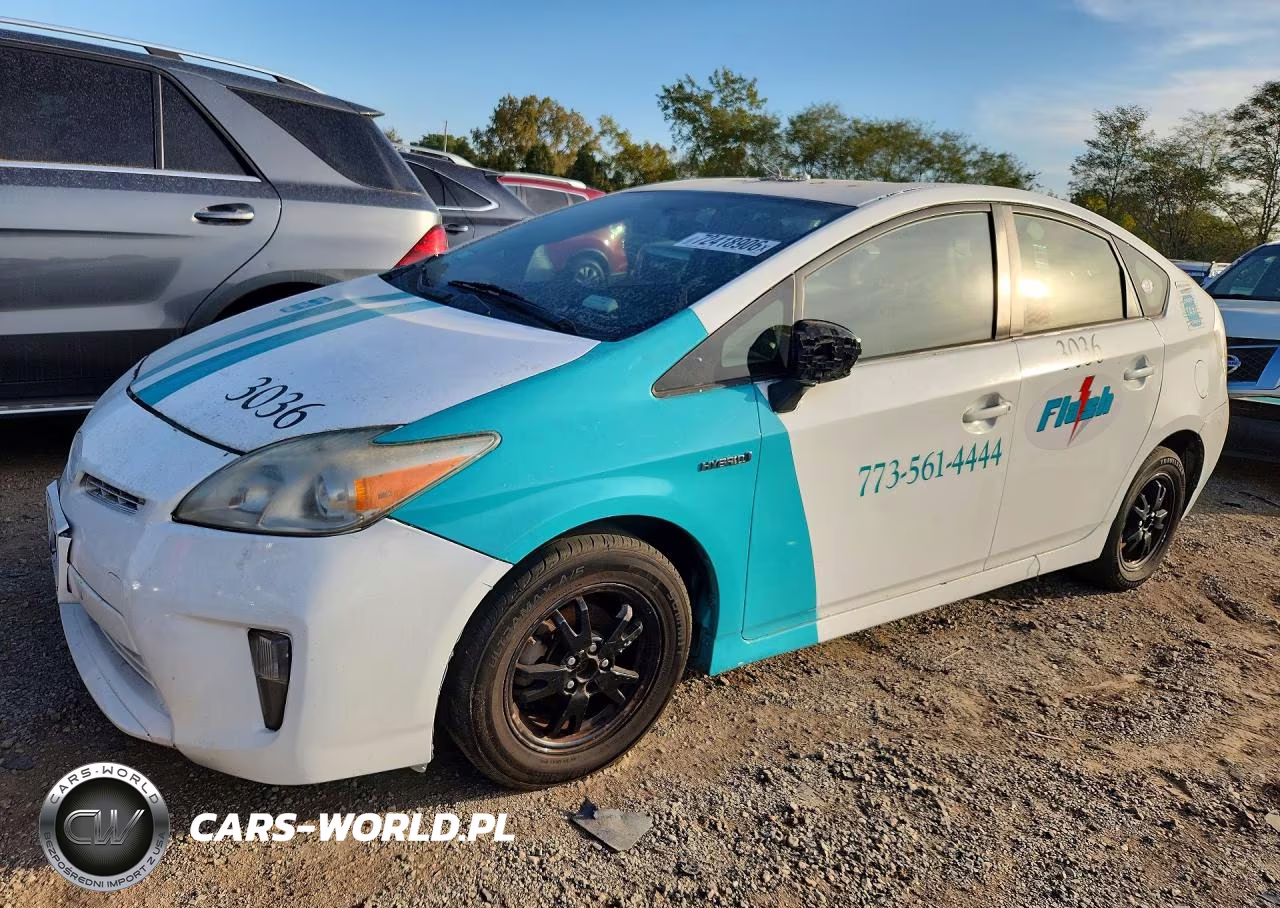 2013 Toyota Prius Two VIN:JTDKN3DU6D1680608 - 1