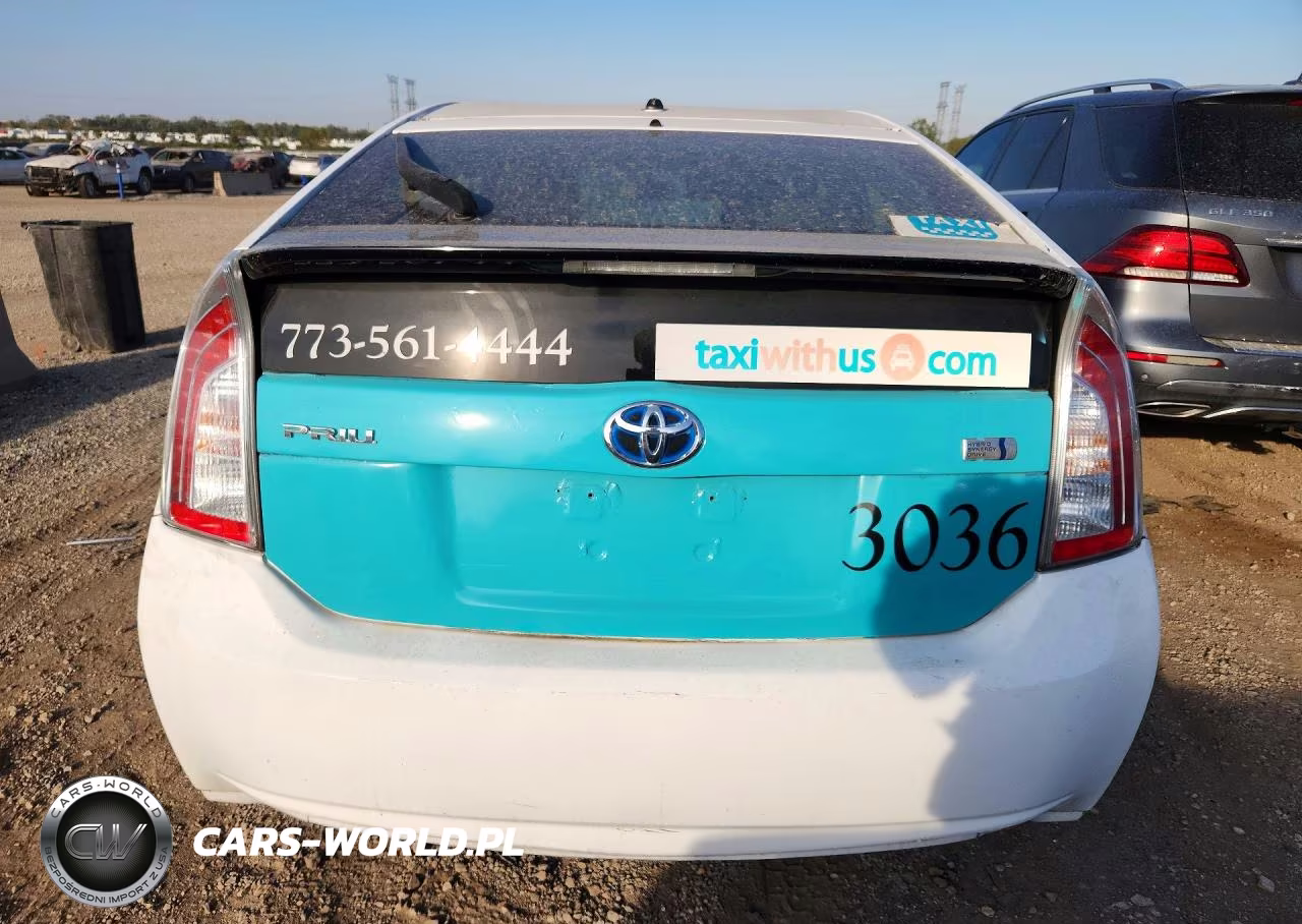 2013 Toyota Prius Two VIN:JTDKN3DU6D1680608 - 6