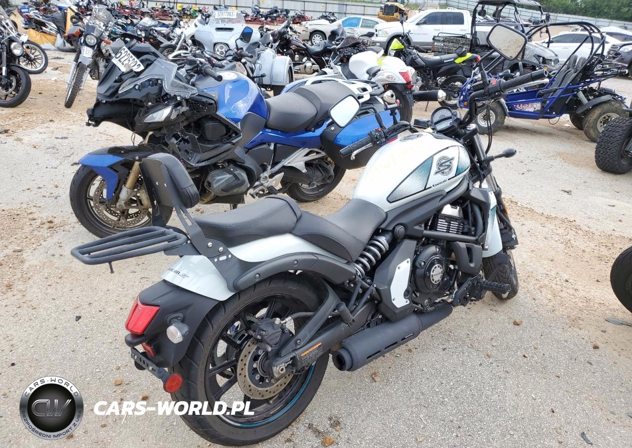 2022 Kawasaki En650 C VIN:JKAENEC11NDA04077 - 4