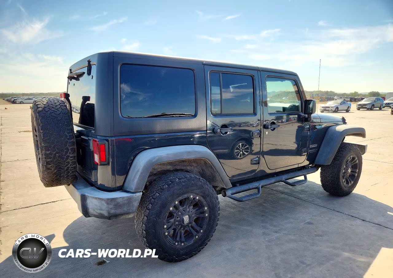2017 JEEP WRANGLER UNLIMITED SPORT VIN:1C4BJWDG3HL676419 - 3