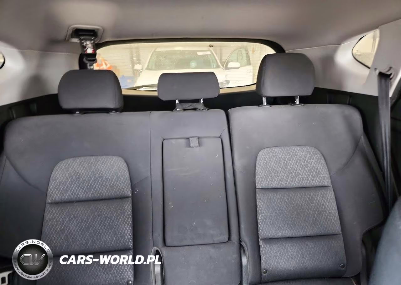 2018 Hyundai Tucson Sport VIN:KM8J33ALXJU695034 - 10