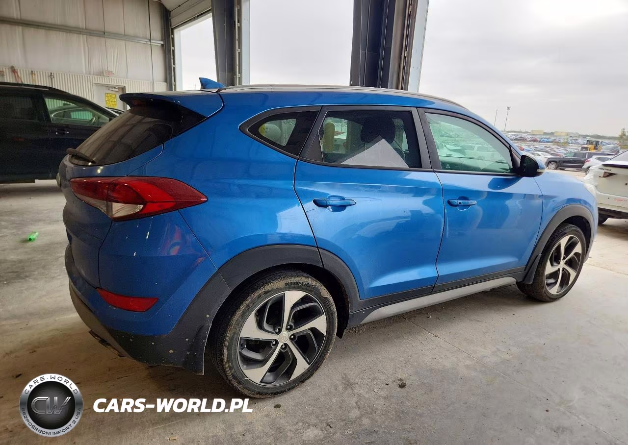 2018 Hyundai Tucson Sport VIN:KM8J33ALXJU695034 - 3