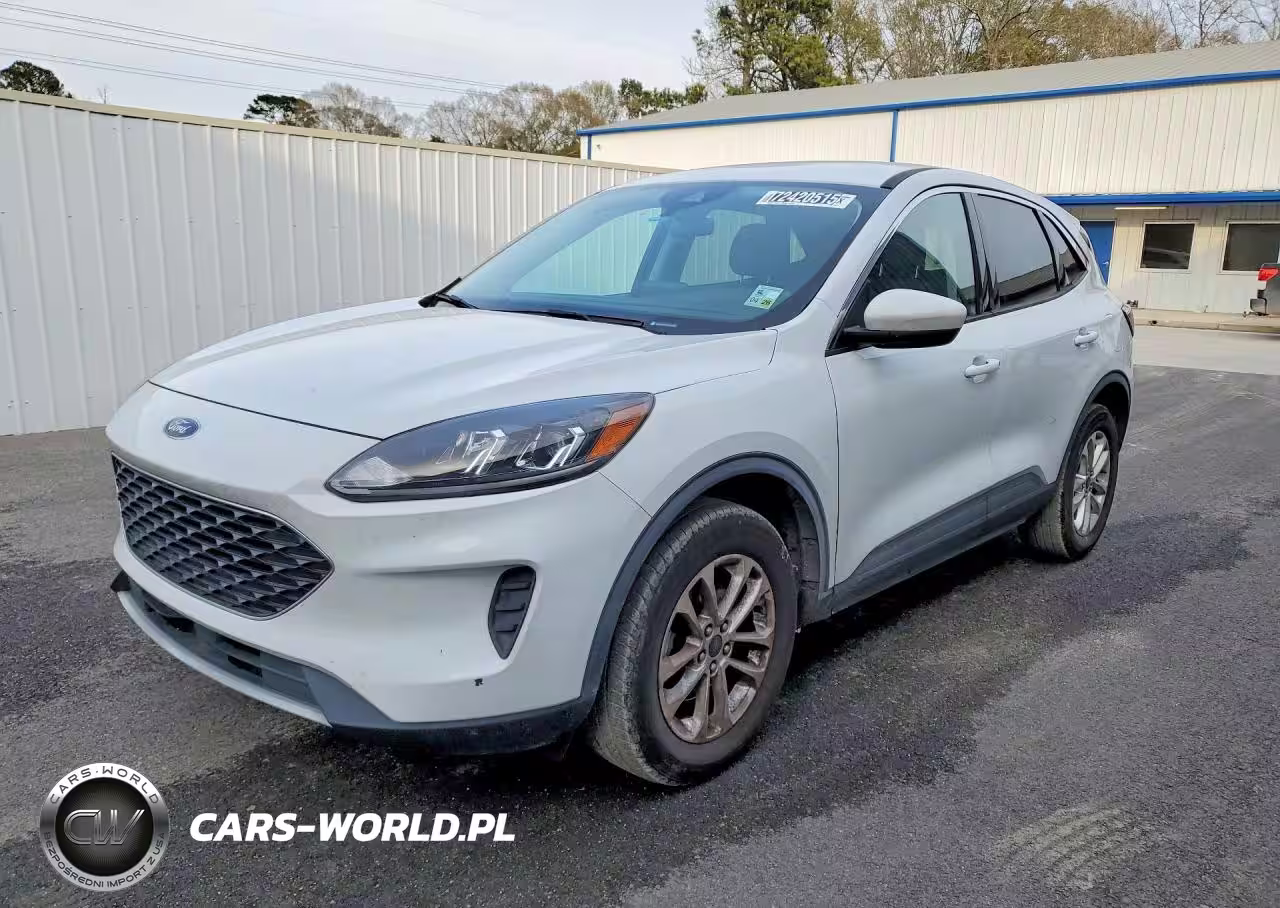 2021 Ford Escape Se