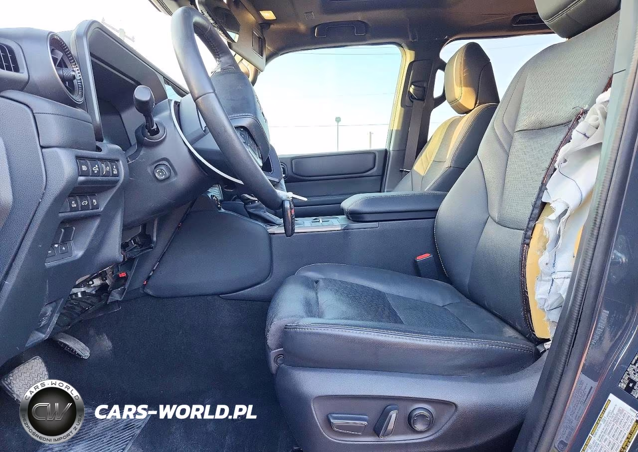 2025 Toyota Land Cruiser VIN:JTEABFAJ2S5014086 - 7