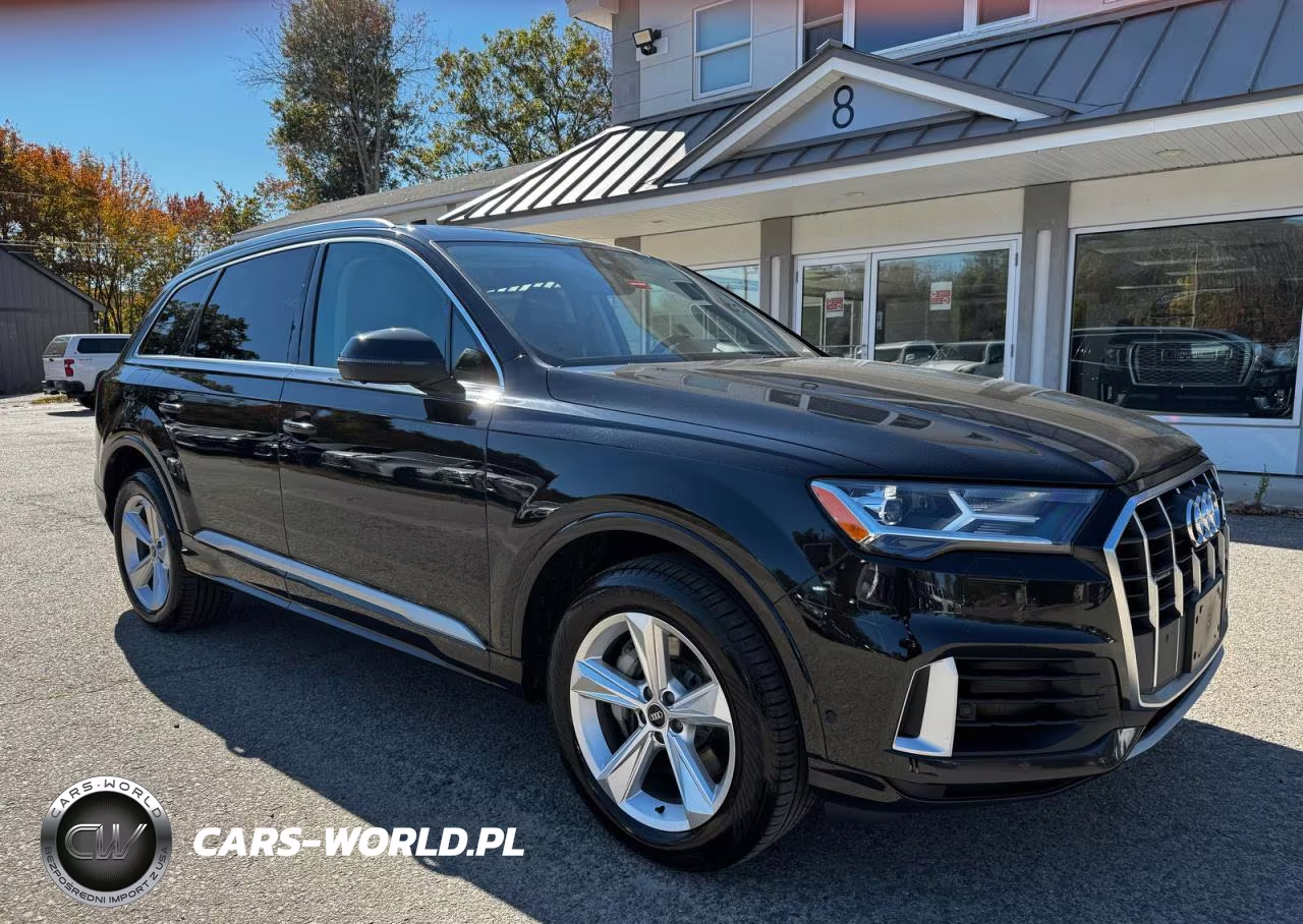 2022 Audi Q7 Premium